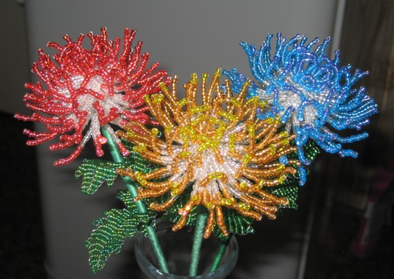 Игольчатая техника плетения хризантемы