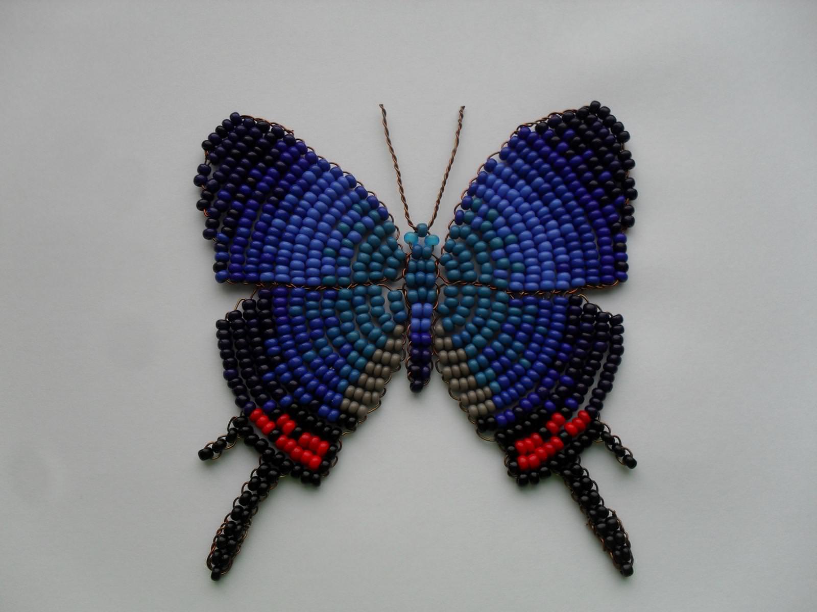 Плетём бабочку по схеме